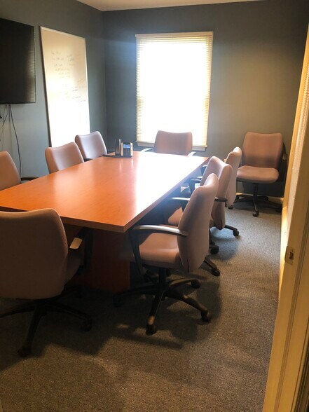 More Photos Of 891-899 Harrison St SE, Leesburg Office For Sale
