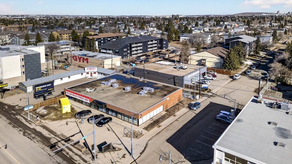 More Photos Of 15802 Stony Plain Rd NW, Edmonton Storefront For Sale