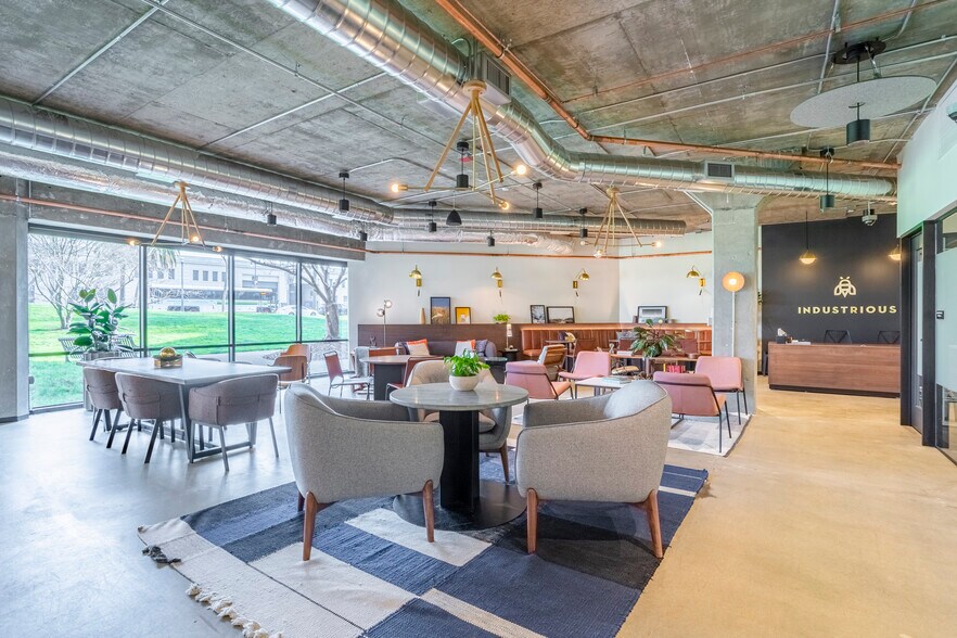 More Photos Of 1700 Montgomery St, San Francisco Coworking Space