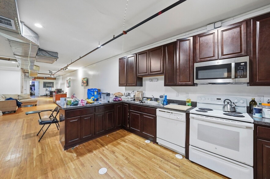 More Photos Of 378 George St, New Brunswick Storefront Retail Residential For Sale