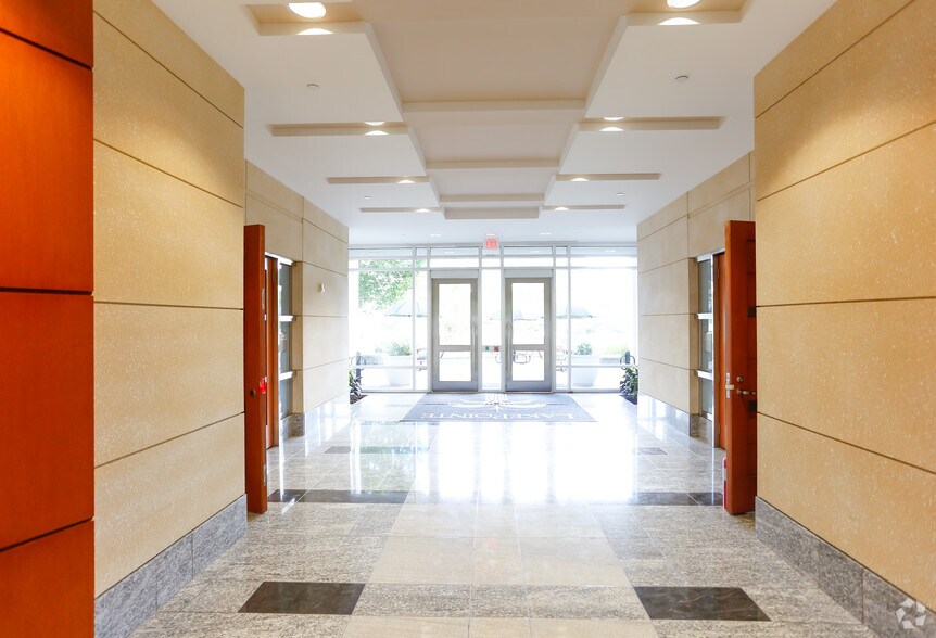 More Photos Of 3730 Glen Lake Dr, Charlotte Office For Lease