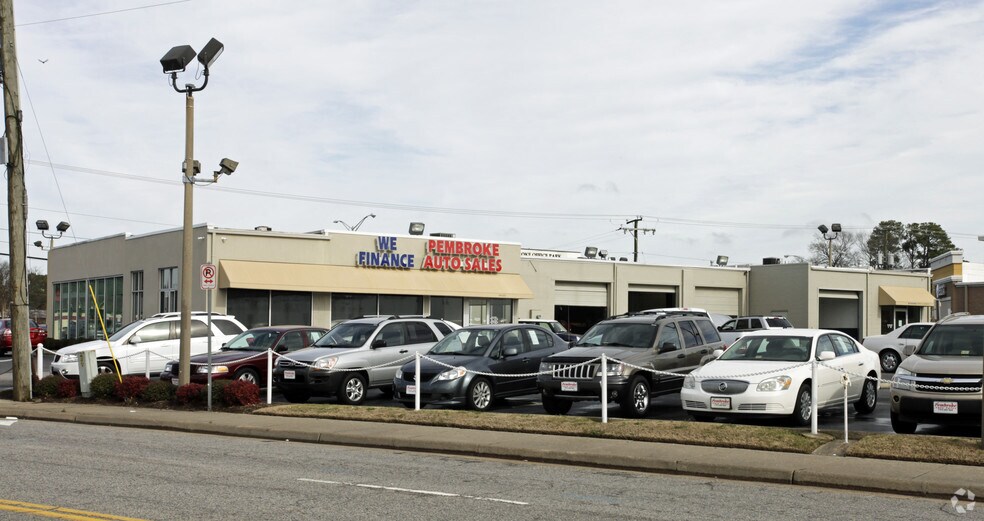 More Photos Of 4753 Virginia Beach Blvd, Virginia Beach Auto Dealership For Lease