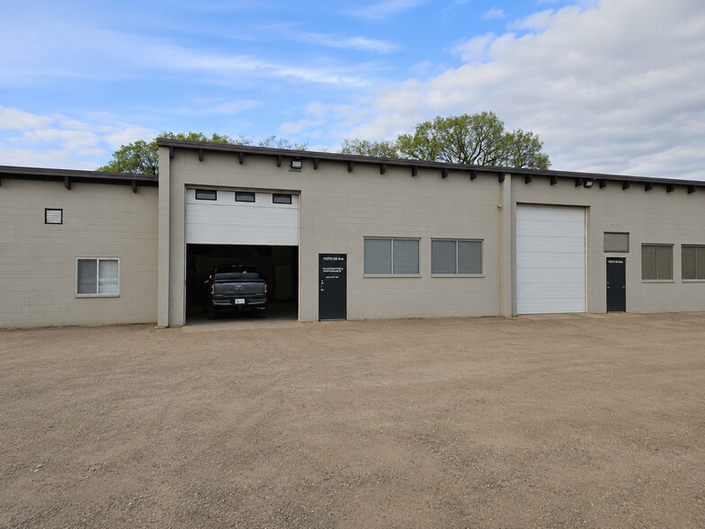 More Photos Of 10370 58 Av NW, Edmonton Flex For Lease