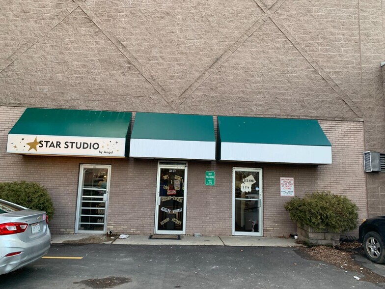 More Photos Of 224-226 W Michigan Ave, Ypsilanti Apartments For Lease