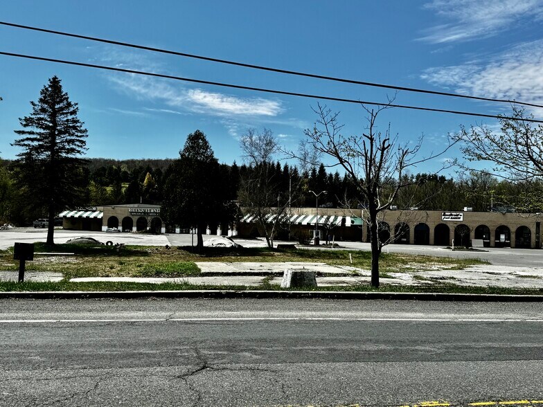 More Photos Of 149 Route 44, Millerton Freestanding For Sale
