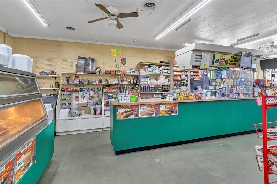 More Photos Of 9710 SC 260, Manning General Retail For Sale
