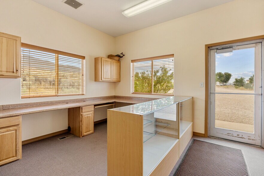 More Photos Of 4219 N Old US Highway 91, Cedar City Warehouse For Sale