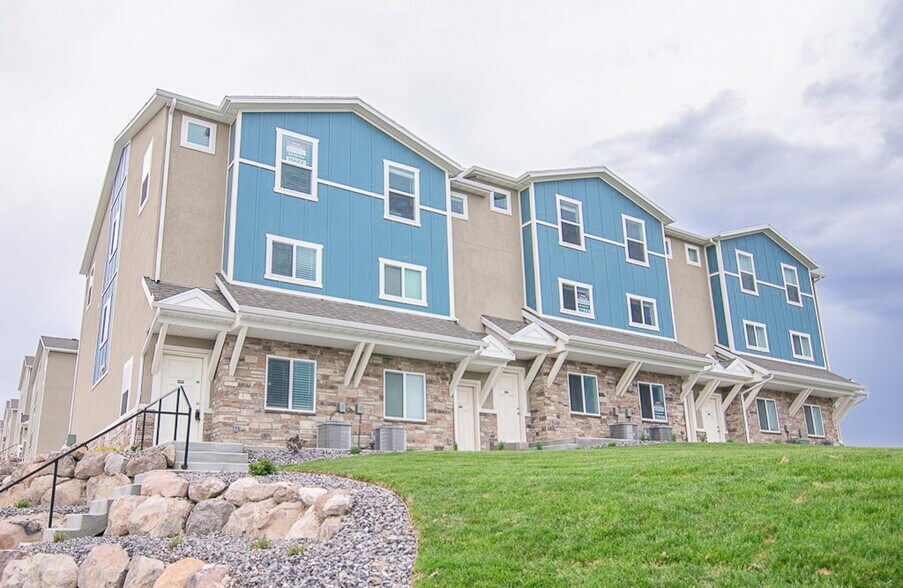 Primary Photo Of 14849 S Diorite Ct, Herriman Apartments For Sale
