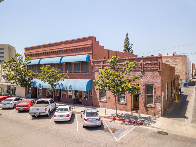 Primary Photo Of 115-125 S Church St, Visalia Office For Lease