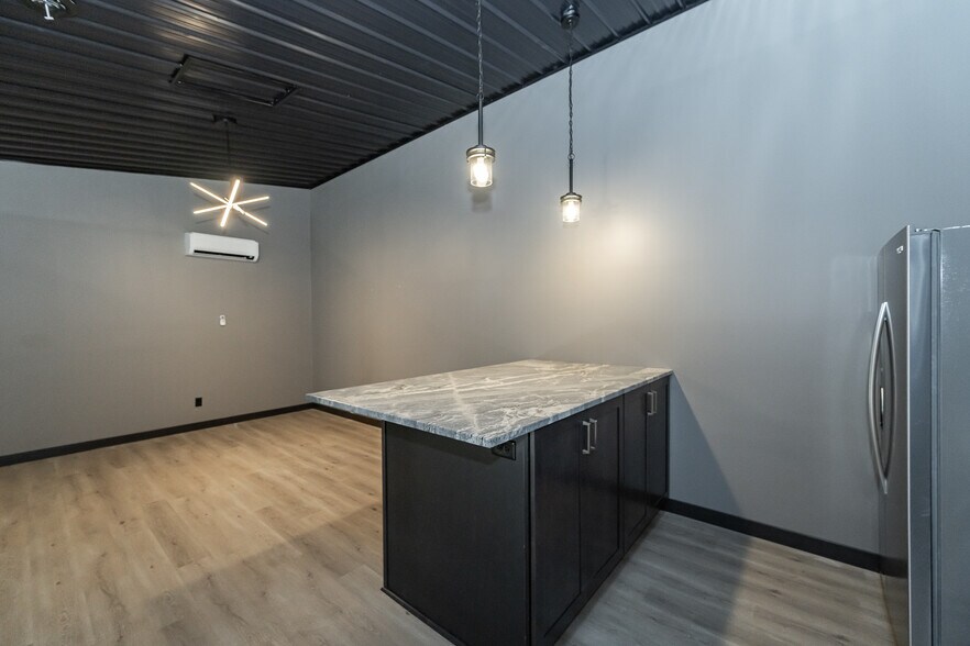 More Photos Of 273 Penny Ln NE, Rochester Specialty For Sale