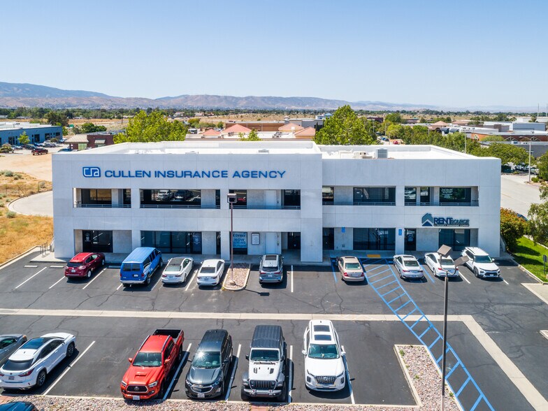 Primary Photo Of 1008 W Ave M 14, Palmdale, CA 93551 Ave, Palmdale Medical For Sale
