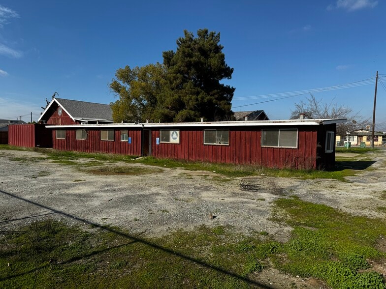 More Photos Of 600 E Hermosa St, Lindsay Religious Facility For Sale