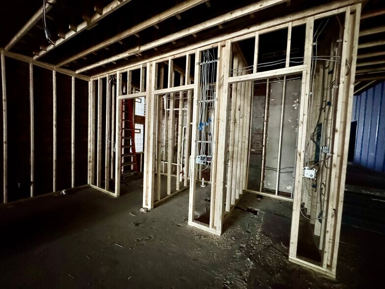 More Photos Of 2297 Main St, Buffalo General Retail For Sale