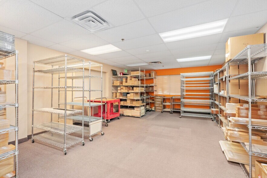 More Photos Of 1215 S Grant Ave, Loveland Warehouse For Sale