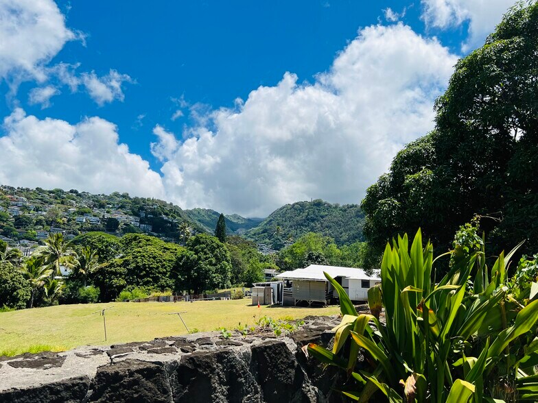 More Photos Of 322 Auwaiolimu St, Honolulu Land For Sale