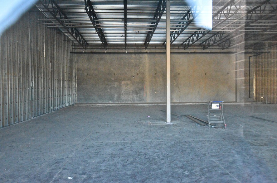 More Photos Of Oyster Creek& N Dixie Dr, Lake Jackson Unknown For Lease