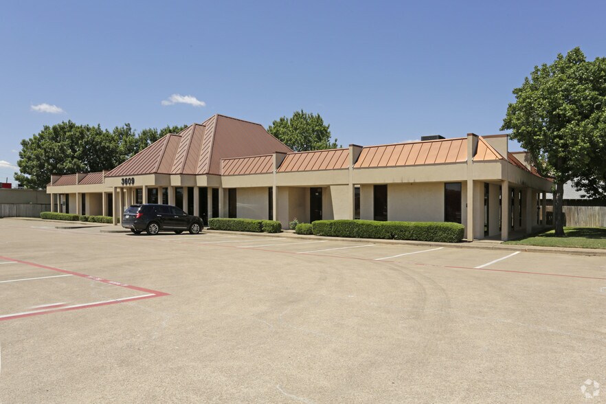 Primary Photo Of 3609 Smith Barry Rd, Pantego Office For Lease