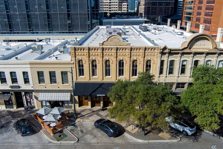 More Photos Of 316-318 Congress Ave, Austin Office For Sale