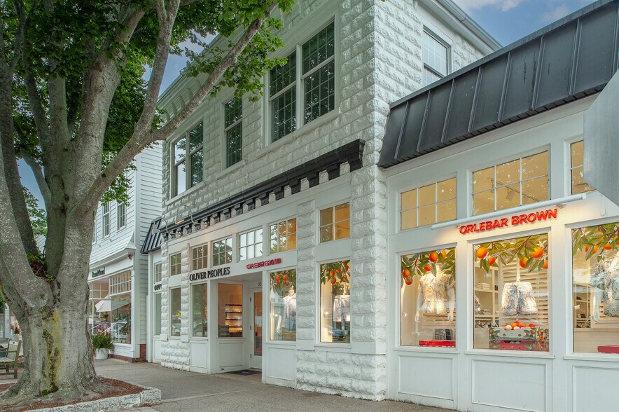 More Photos Of 53-55 Newtown Ln, East Hampton Storefront Retail Residential For Sale