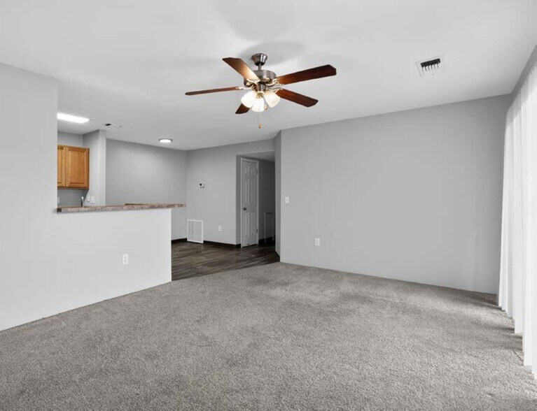 More Photos Of 1500 Sharen Dr, Salisbury Apartments For Sale