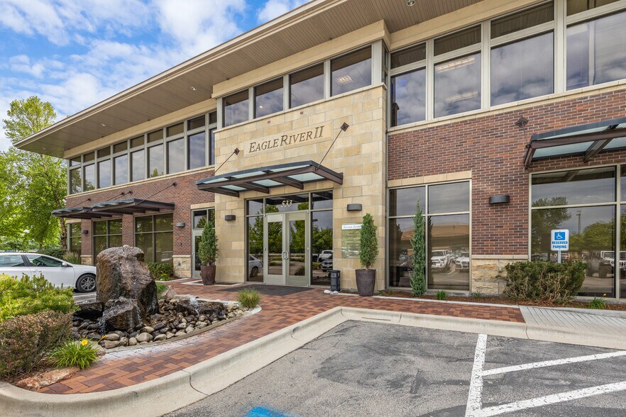 More Photos Of 533 E Riverside Dr, Eagle Office Residential For Lease