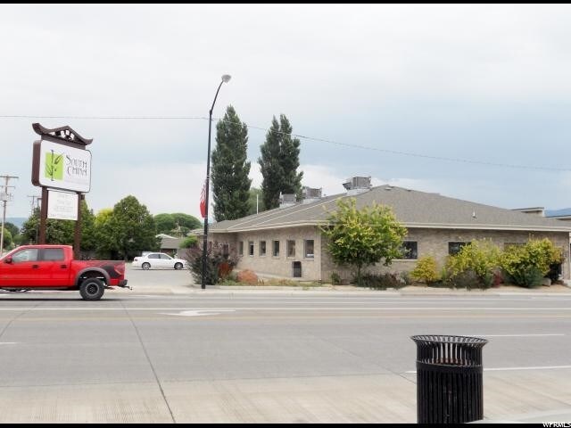 More Photos Of 298 N Main St, Richfield Restaurant For Sale