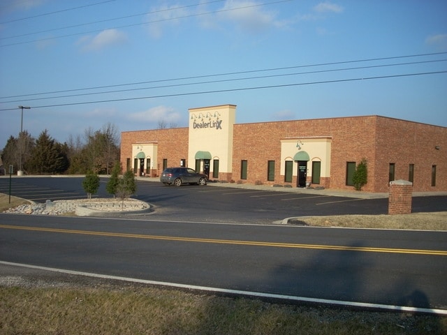 More Photos Of 1824 N Hwy CC, Nixa Medical For Lease