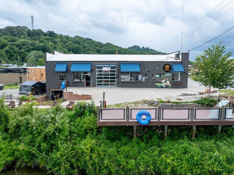 More Photos Of 339 Park St, Canton Restaurant For Sale