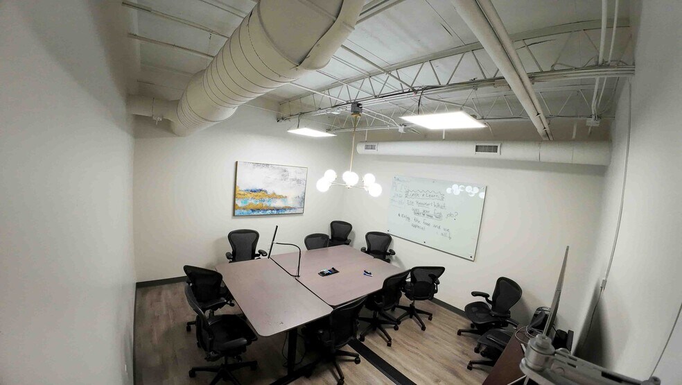 More Photos Of 7490 N 36th St, Pinellas Park Loft Creative Space For Lease