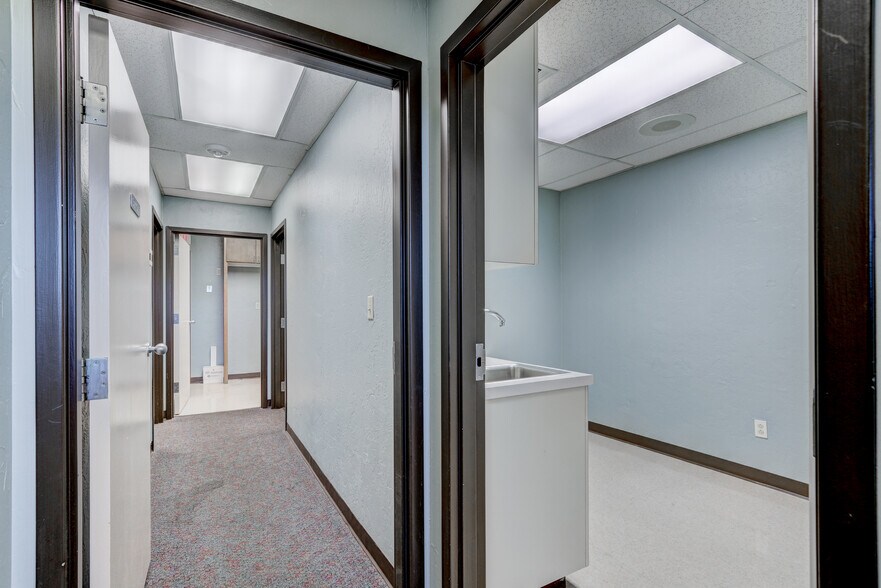 More Photos Of 5622 N Portland Ave, Oklahoma City Medical For Lease