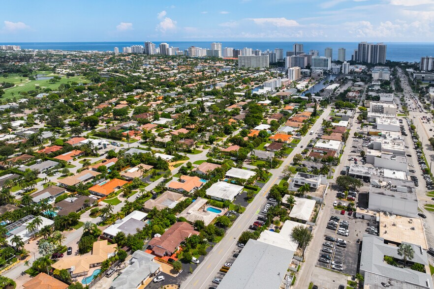 More Photos Of 2648 NE 32nd St, Fort Lauderdale Hotel For Sale