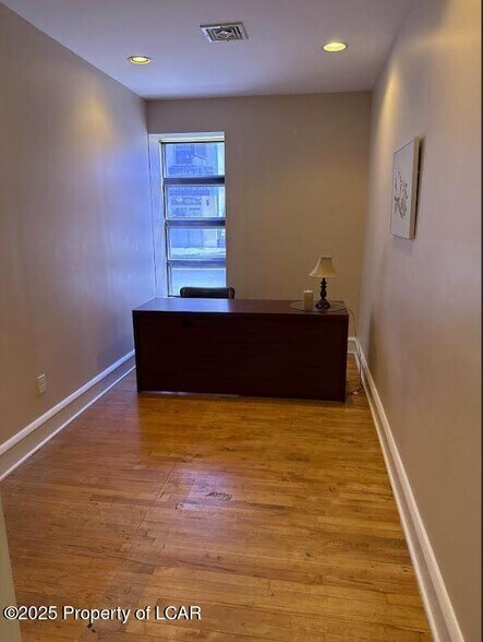 More Photos Of 135 N Main St, Pittston General Retail For Lease