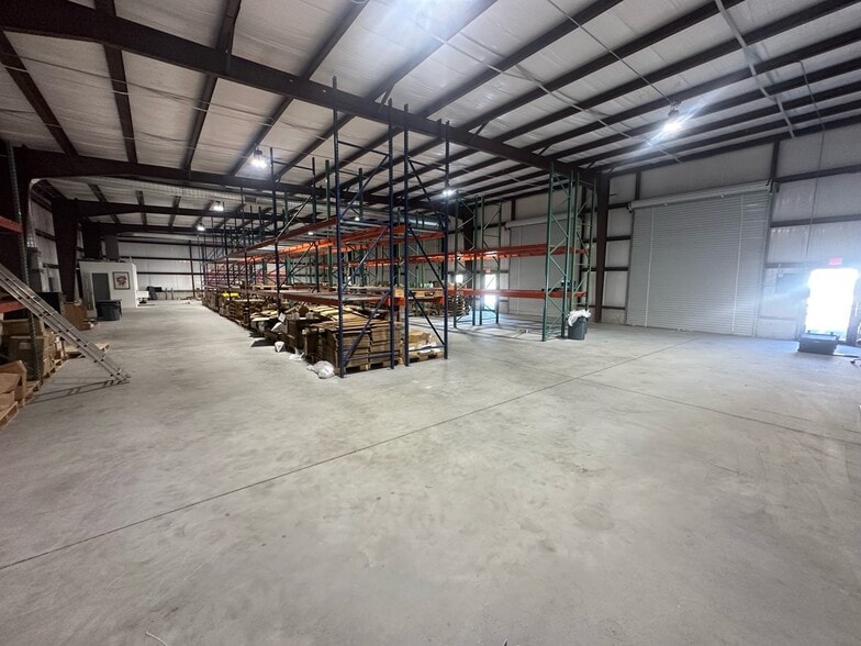More Photos Of 50 Muller Dr, Saint Augustine Industrial For Lease