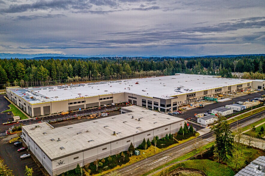 More Photos Of 3230 International Pl, Dupont Distribution For Lease