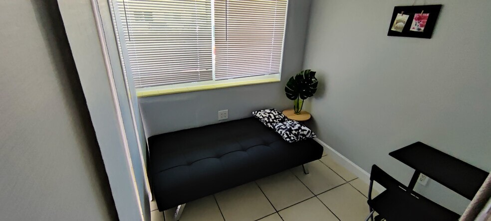 More Photos Of 6224 Miramar Pkwy, Miramar Apartments For Sale
