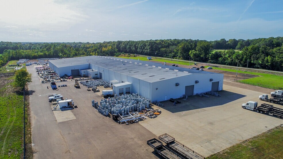 More Photos Of 896 Bowling Green Rd, Lexington Manufacturing For Lease