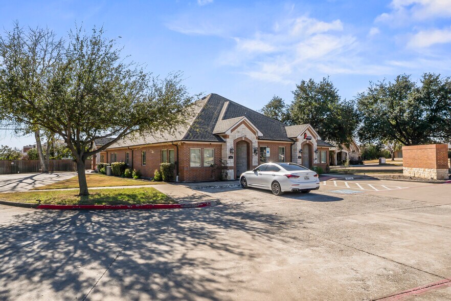 More Photos Of 4109 Gateway Ct, Colleyville Medical For Sale