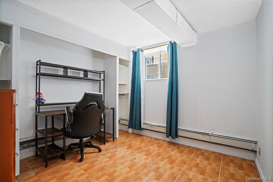More Photos Of 6536 Metropolitan Ave, Middle Village Apartments For Sale