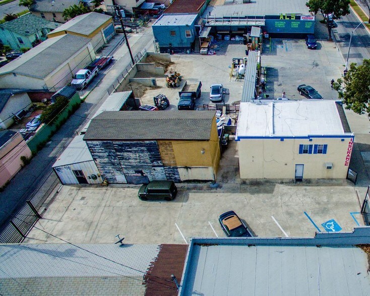 More Photos Of 11128-11130 Atlantic Ave, Lynwood Warehouse For Sale