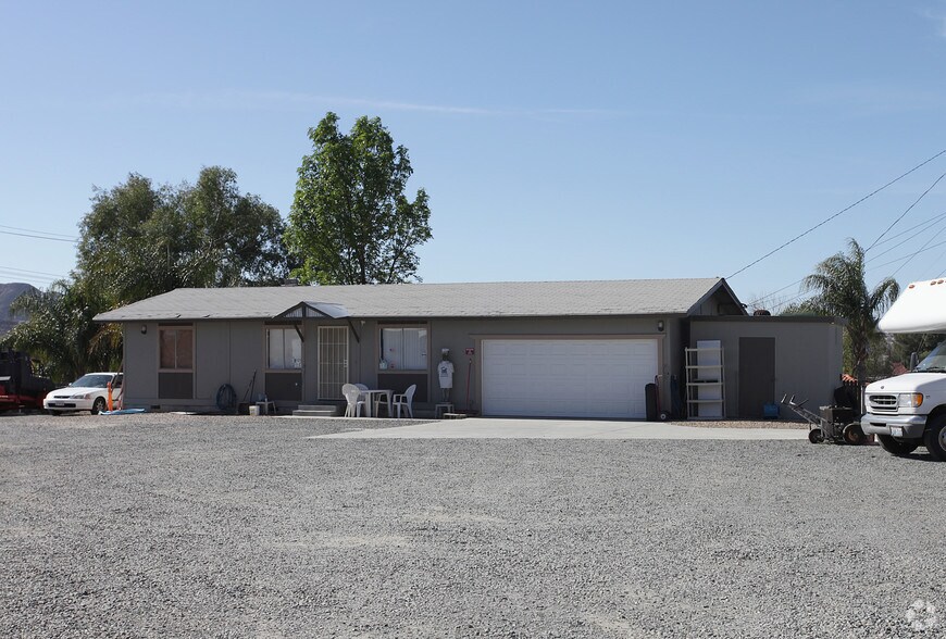 More Photos Of 23991 Vista Way, Menifee Specialty For Sale