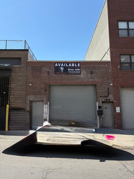 Primary Photo Of 142 18th St, Brooklyn Industrial For Lease