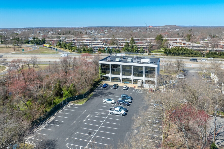More Photos Of 300 Sunrise Hwy, West Babylon Office For Lease