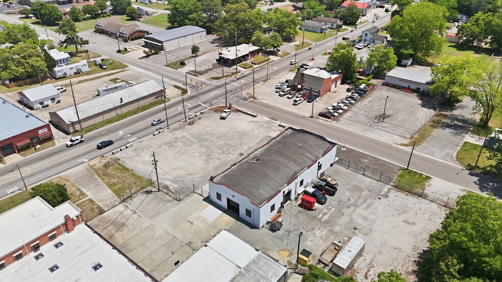 More Photos Of 424 Hackney Ave, Washington Industrial For Sale
