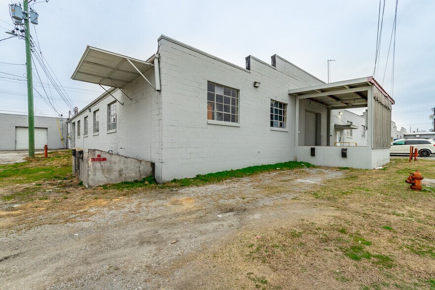 More Photos Of 3715 Calhoun Ave, Chattanooga Manufacturing For Lease