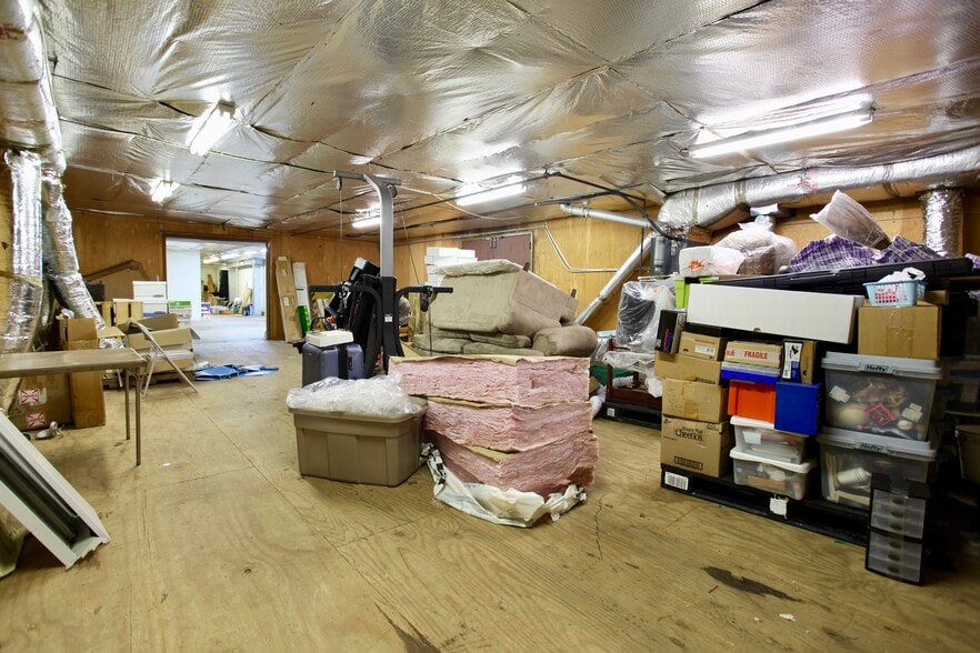 More Photos Of 360 Old Salisbury-concord Rd, Concord Distribution For Sale