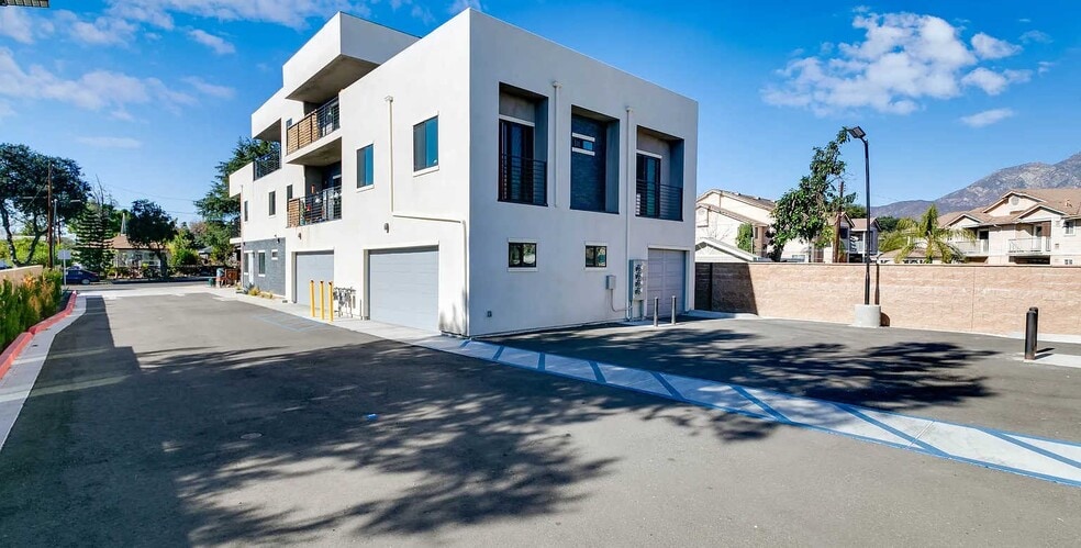 More Photos Of 278 N 11th Ave, Upland Multifamily For Sale