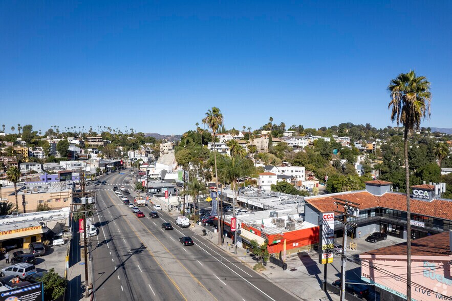 More Photos Of 2827 W Sunset Blvd, Los Angeles Restaurant For Lease