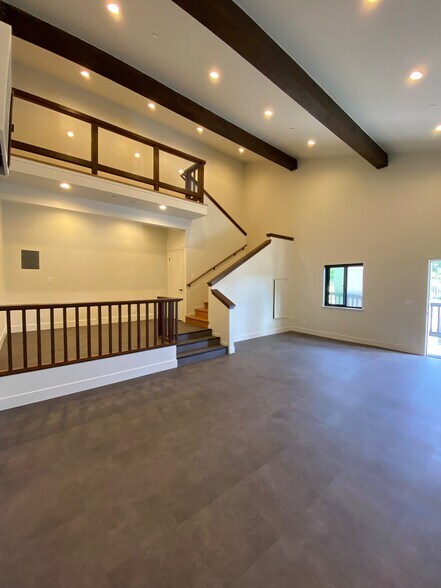 More Photos Of 8 El Caminito Rd, Carmel Valley Specialty For Sale