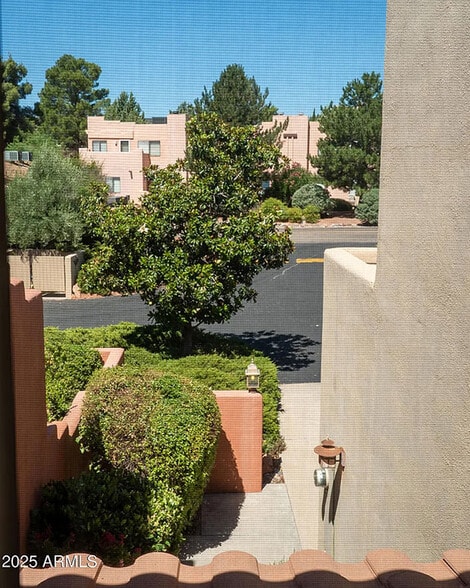 More Photos Of 105 Sugarloaf St, Sedona Apartments For Sale