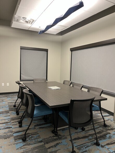 More Photos Of 7255 W 98th Ter, Overland Park Office For Sale